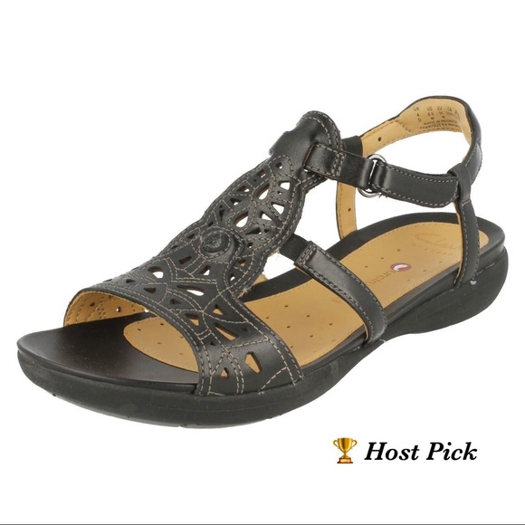 unstructured clarks sandals